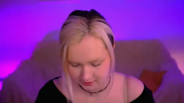 ViolettWoods online show from 17, 6, 2026
