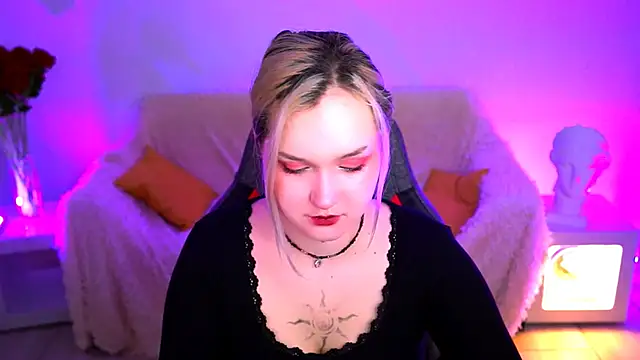 ViolettWoods online show from 1, 6, 2026