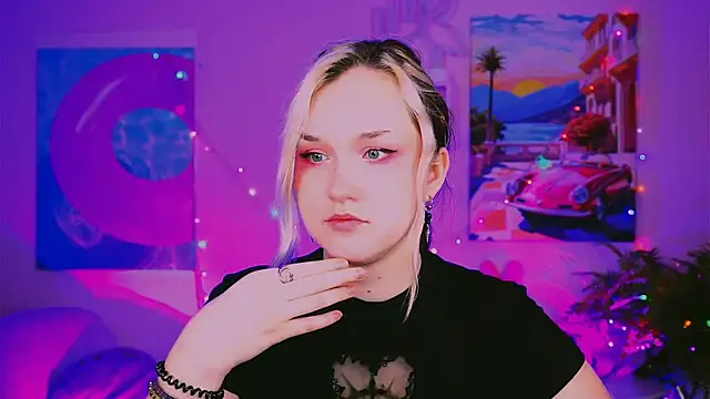 ViolettWoods online show from 25, 5, 2026