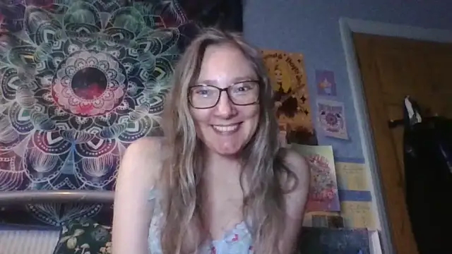 Izzylove47 online show from 19, 5, 2026