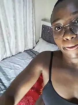 Snapshot of Miss-Temptasion chatting on 30, 5, 2026 Miss-Temptasion online show from 30, 5, 2026