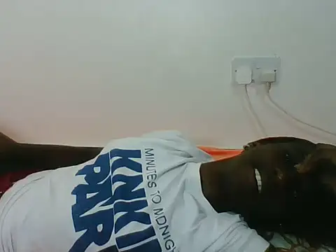 Darkpretty23 online show from 4, 6, 2026