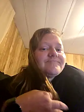 Snapshot of subbybabygirl696985 chatting on 15, 5, 2026 subbybabygirl696985 online show from 15, 5, 2026