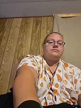 Snapshot of subbybabygirl696985 chatting on 27, 5, 2026 subbybabygirl696985 online show from 27, 5, 2026