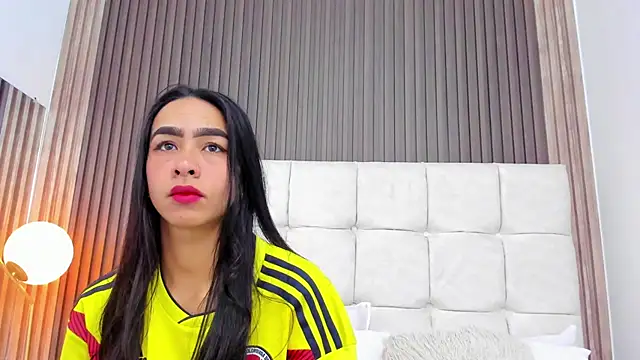 Camila Vega22 online show from 17, 6, 2026