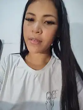 lusinee  online show from 18, 6, 2026