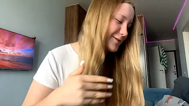 Lisi Kiss  online show from 27, 5, 2026