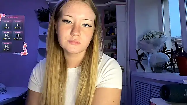 Lisi Kiss  online show from 28, 6, 2026