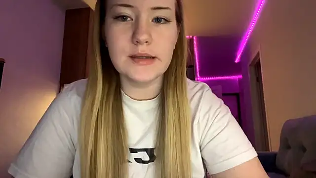 Lisi Kiss  online show from 18, 5, 2026