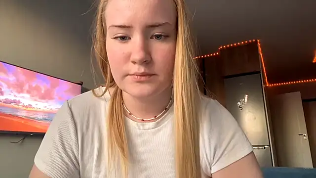 Lisi Kiss  online show from 24, 5, 2026