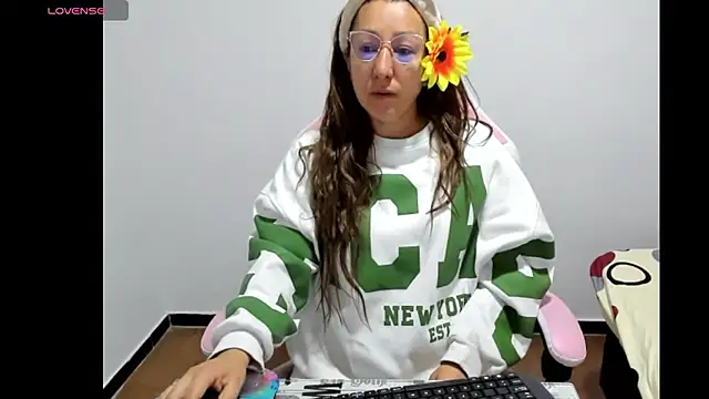 Snapshot of beautyfullchrys chatting on 1, 7, 2026 beautyfullchrys online show from 1, 7, 2026