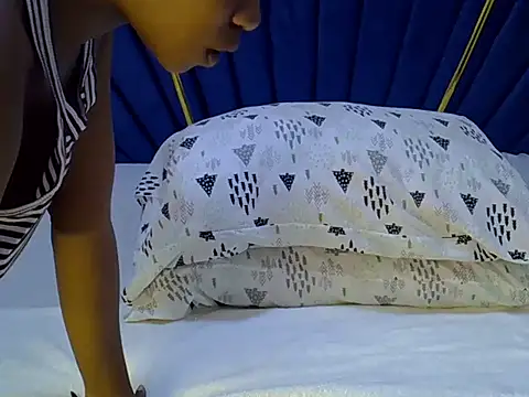 Snapshot of shanell_kiss chatting on 11, 7, 2026 shanell kiss online show from 11, 7, 2026