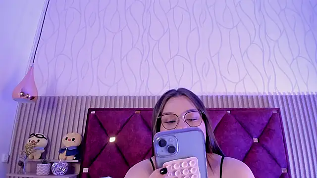 Ivybloom  online show from 22, 5, 2026