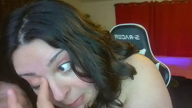 Snapshot of squishkink chatting on 23, 5, 2026 squishkink online show from 23, 5, 2026