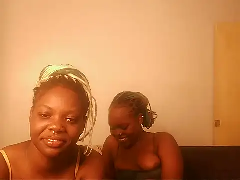 Snapshot of sexybaddies20 chatting on 22, 5, 2026 sexybaddies20 online show from 22, 5, 2026