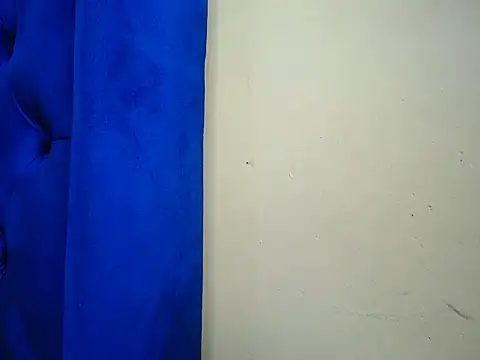 Petitebaibe23 online show from 22, 5, 2026