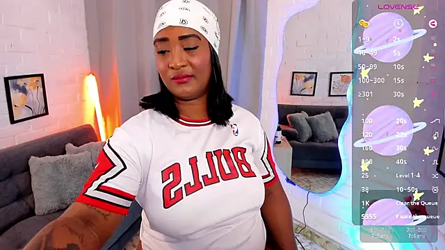 Snapshot of alison_daniels_ chatting on 23, 9, 2025 alison daniels online show from 23, 9, 2025