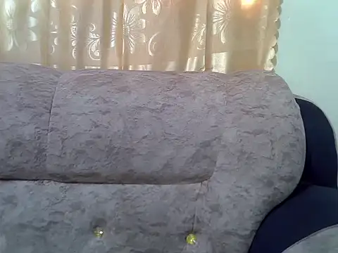 Snapshot of Eebony1 chatting on 17, 6, 2026 Eebony1 online show from 17, 6, 2026