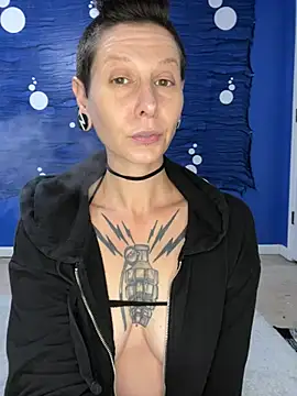 Snapshot of LaFemmeCyberObscura chatting on 23, 5, 2026 LaFemmeCyberObscura online show from 23, 5, 2026