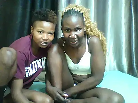 Snapshot of Bambybeauty2 chatting on 12, 7, 2026 Bambybeauty2 online show from 12, 7, 2026