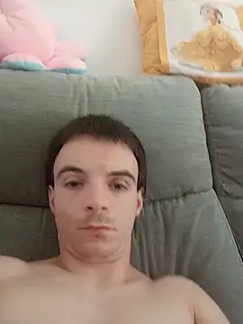 thomsnapchaud online show from 9, 7, 2026