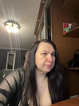EvaBeautyXxX online show from 7, 6, 2026