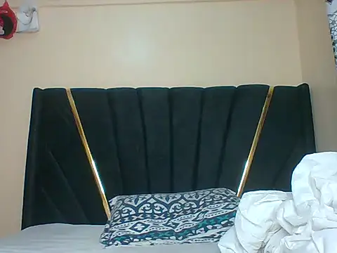 petite cuteass online show from 22, 5, 2026
