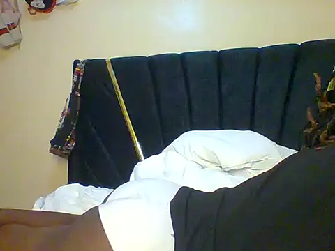 petite cuteass online show from 20, 5, 2026