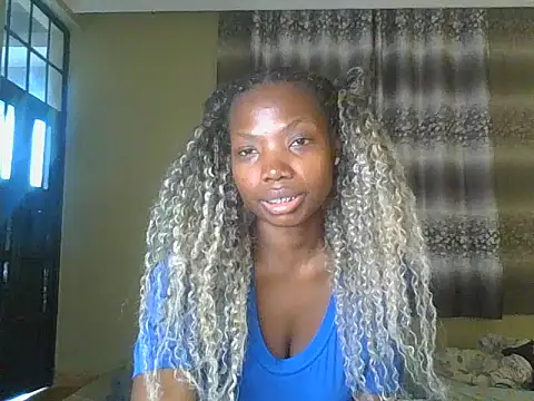 Snapshot of Mariana_150 chatting on 4, 7, 2026 Mariana 150 online show from 4, 7, 2026
