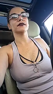 MamaBee88 online show from 29, 5, 2026