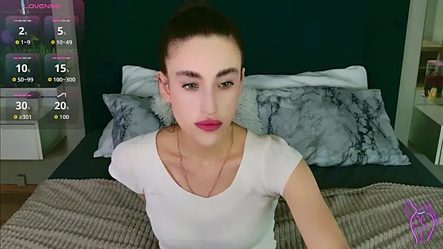 MadisonRen online show from 22, 6, 2026
