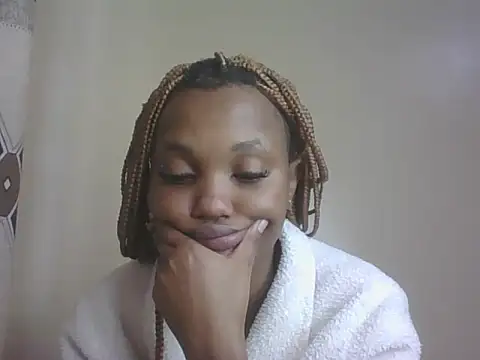 PrettyT5 online show from 15, 7, 2026