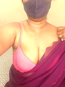 MISS-LOVEV online show from 13, 7, 2026