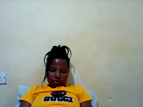 Camilla-Sweets online show from 25, 6, 2026