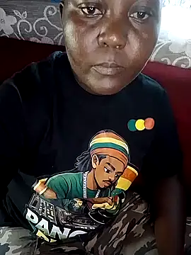 Snapshot of Ebony-Katrinna chatting on 19, 5, 2026 Ebony-Katrinna online show from 19, 5, 2026