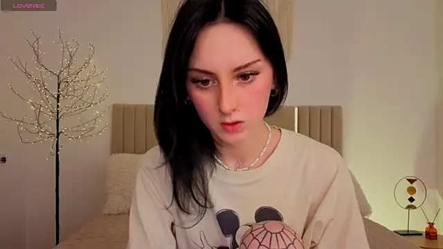 Little1 molly online show from 24, 5, 2026