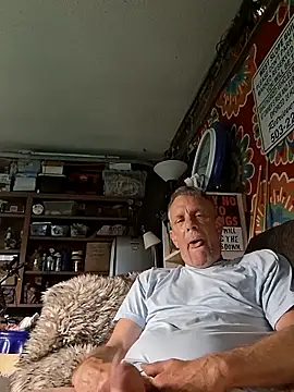 truckdawg2023 online show from 22, 6, 2026