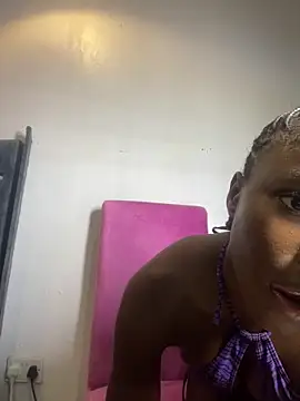 SassyPaulette online show from 25, 5, 2026