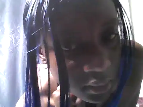 Snapshot of Smalltittsbigass chatting on 17, 5, 2026 Smalltittsbigass online show from 17, 5, 2026