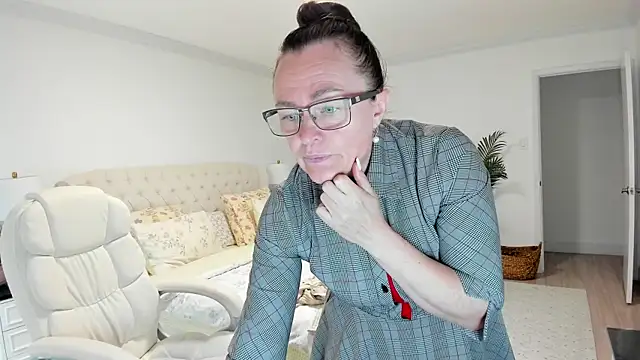 Vika73 online show from 22, 5, 2026