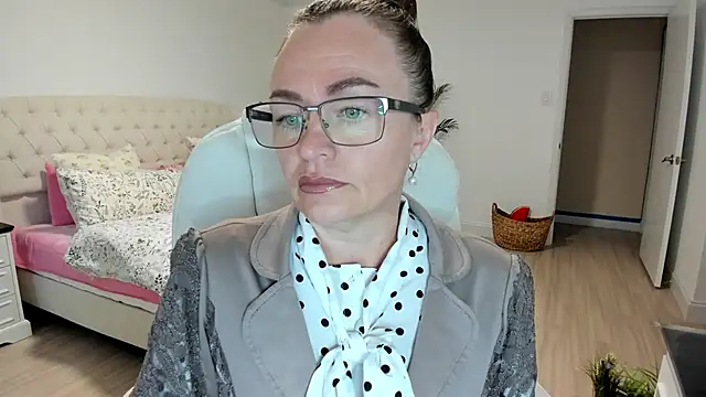 Vika73 online show from 26, 9, 2025