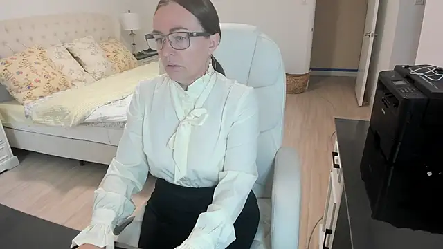 Vika73 online show from 10, 9, 2025