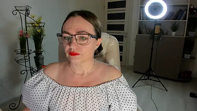 Vika73 online show from 7, 1, 2026