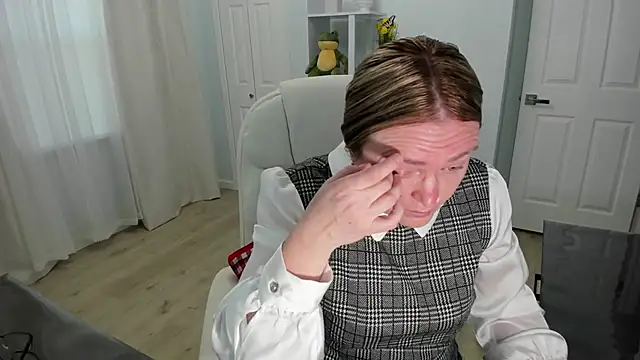 Vika73 online show from 18, 3, 2025