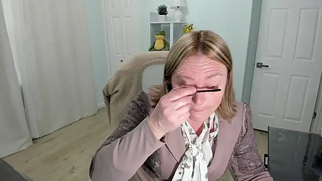 Vika73 online show from 22, 3, 2025