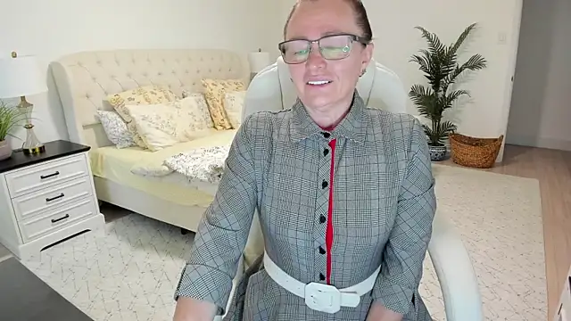 Vika73 online show from 9, 5, 2026