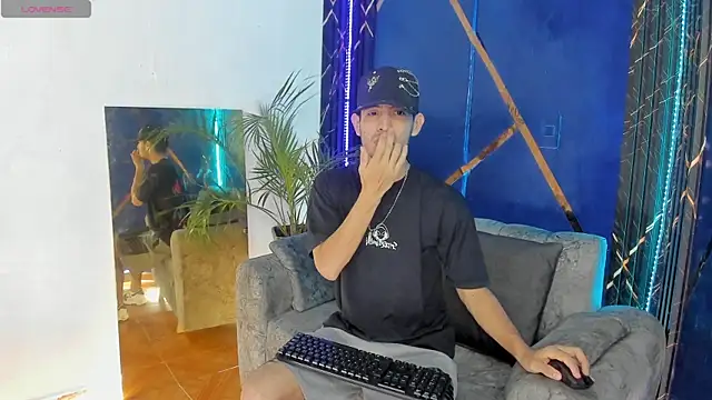 sexy hairy1 online show from 8, 7, 2026