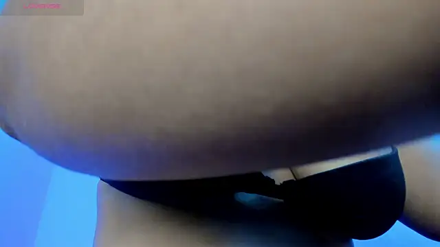 milkqueenboobs online show from 16, 6, 2026