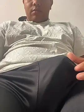 MorenoHot90 online show from 25, 5, 2026