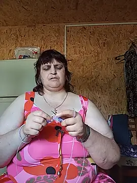 LisichkaOksana online show from 10, 6, 2026